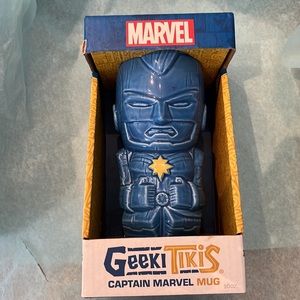 Captain Marvel brand new still in box Geeki Tiki ceramic mug collectors 16 ounce